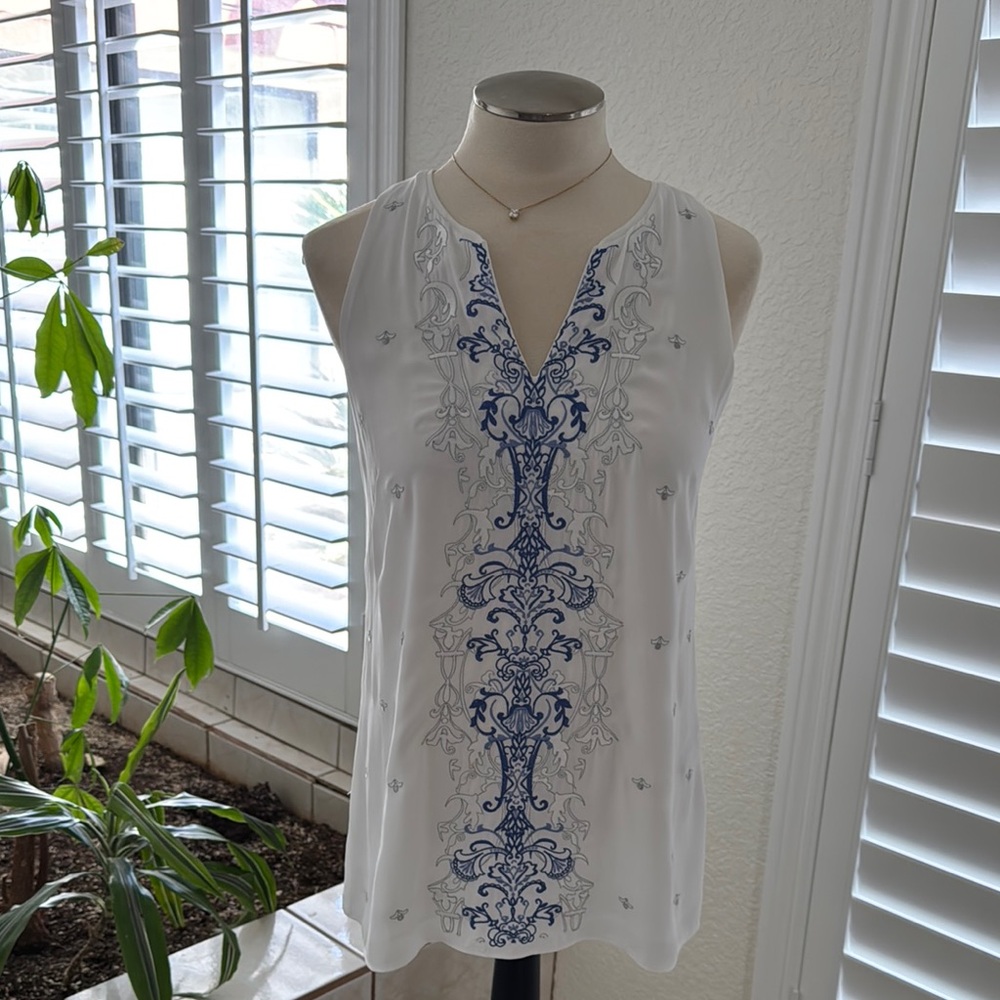 White House Black Market White and Blue Blouse
